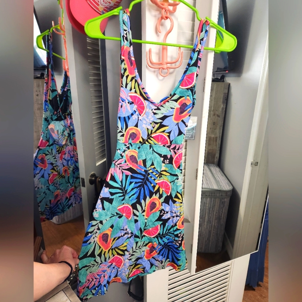 NWT Eidon Dress